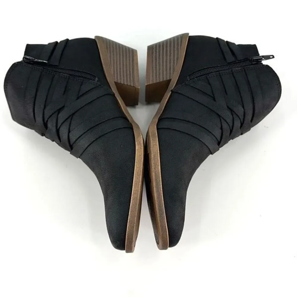 Life Stride Black Ankle Boots